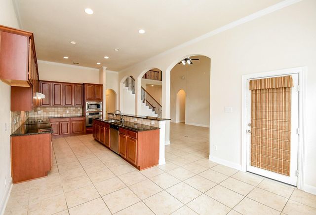 6023 Gatewood Manor Drive, Katy, TX 77494