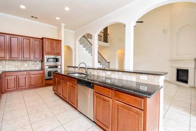 6023 Gatewood Manor Drive, Katy, TX 77494