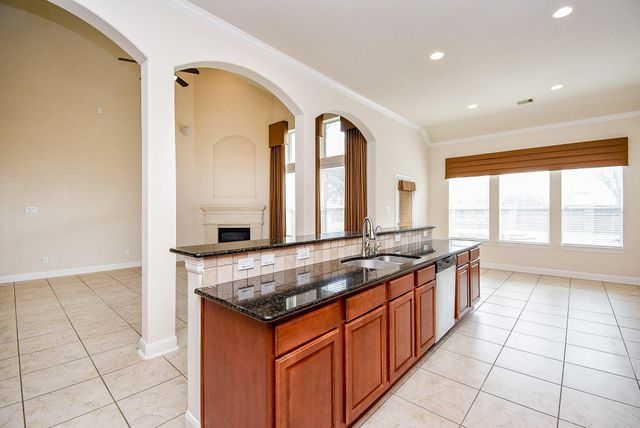 6023 Gatewood Manor Drive, Katy, TX 77494