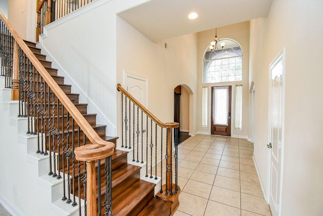 6023 Gatewood Manor Drive, Katy, TX 77494