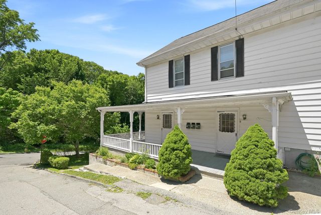 800 Oakwood Drive, Peekskill, NY 10566