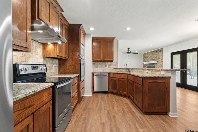 13011 County Road 470, Tyler, TX 75704