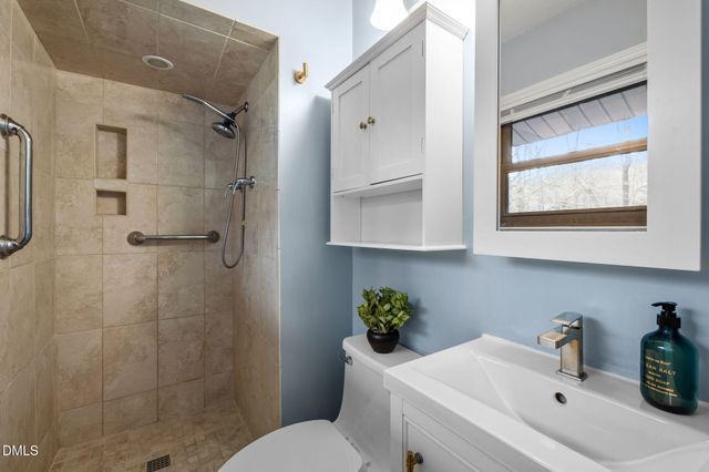 321 Brandywine Road, Chapel Hill, NC 27516