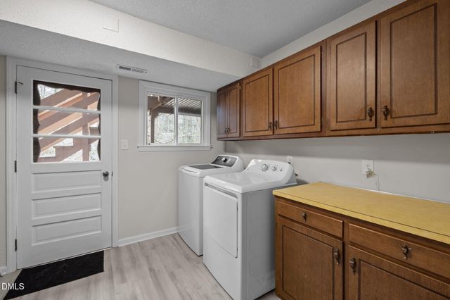 321 Brandywine Road, Chapel Hill, NC 27516