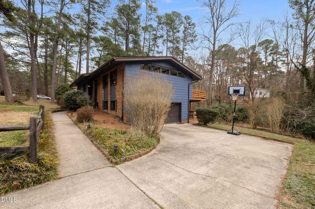 321 Brandywine Road, Chapel Hill, NC 27516