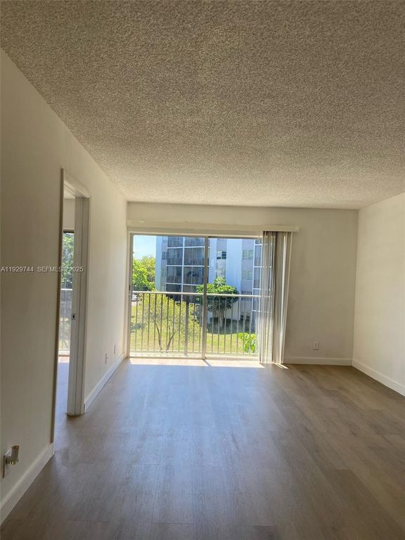 8740 N Sherman Cir 305, Miramar, FL 33025