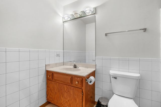 6035 Kathryn Lane, Matteson, IL 60443