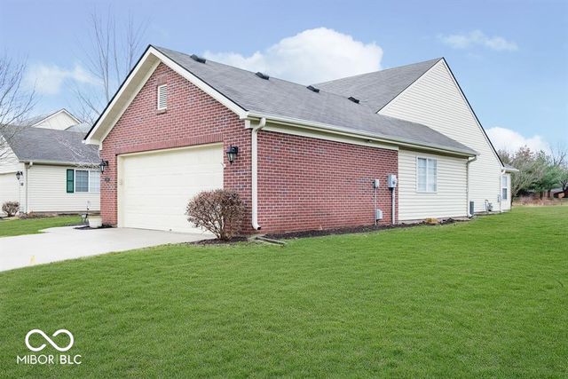 528 Dylan Drive, Avon, IN 46123