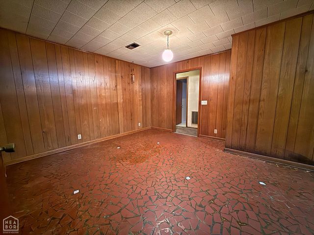 906 Eastwood Street, Leachville, AR 72438