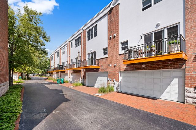 1845 Prairie Street, Glenview, IL 60025