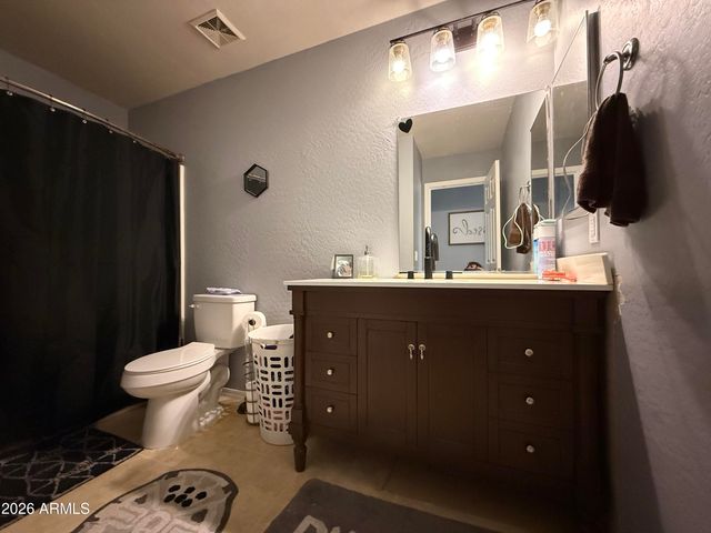 2058 N Parish Lane, Casa Grande, AZ 85122