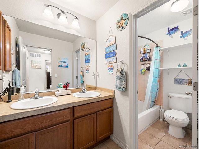 1940 Basil St, Strasburg, CO 80136