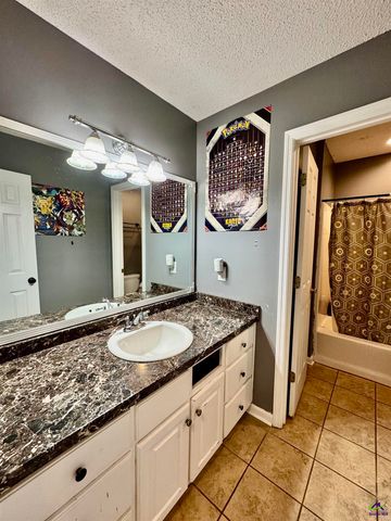 104 Winchester Drives, Leesburg, GA 31763