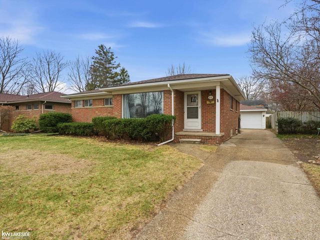 88 Wellesley Drive, Pleasant Ridge, MI 48069