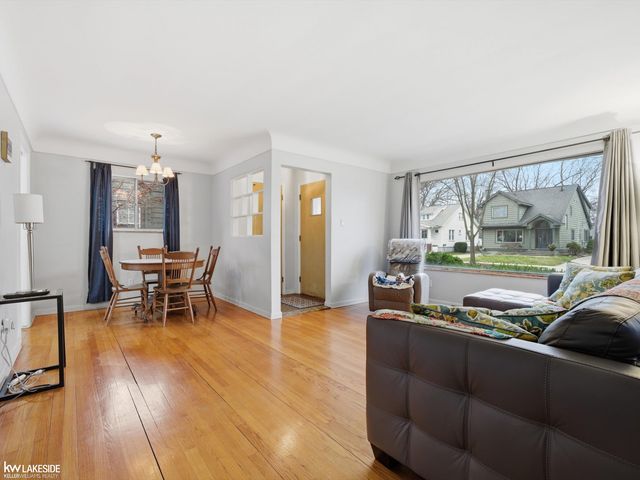 88 Wellesley Drive, Pleasant Ridge, MI 48069