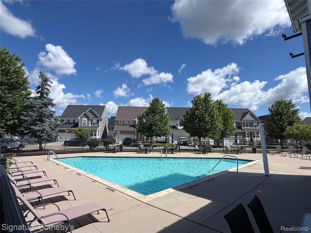 50419 Corey Avenue, Chesterfield Township, MI 48051