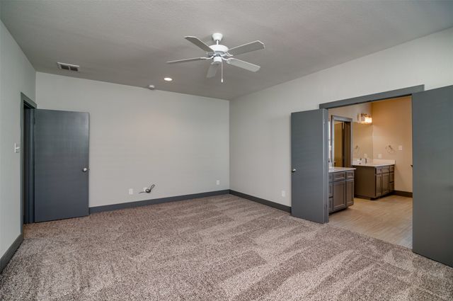 216 Wimberly Street, Fort Worth, TX 76107