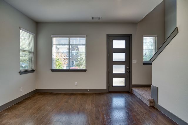 216 Wimberly Street, Fort Worth, TX 76107