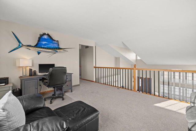 6001 Alburg AVENUE, Racine, WI 53406