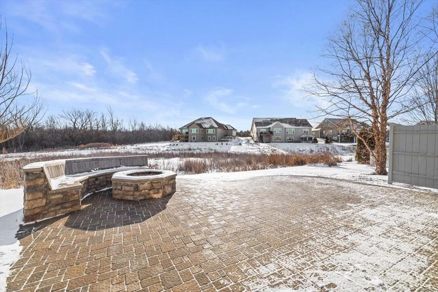 6001 Alburg AVENUE, Racine, WI 53406