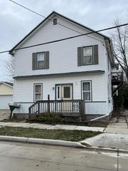 2009 Madison STREET, Two Rivers, WI 54241