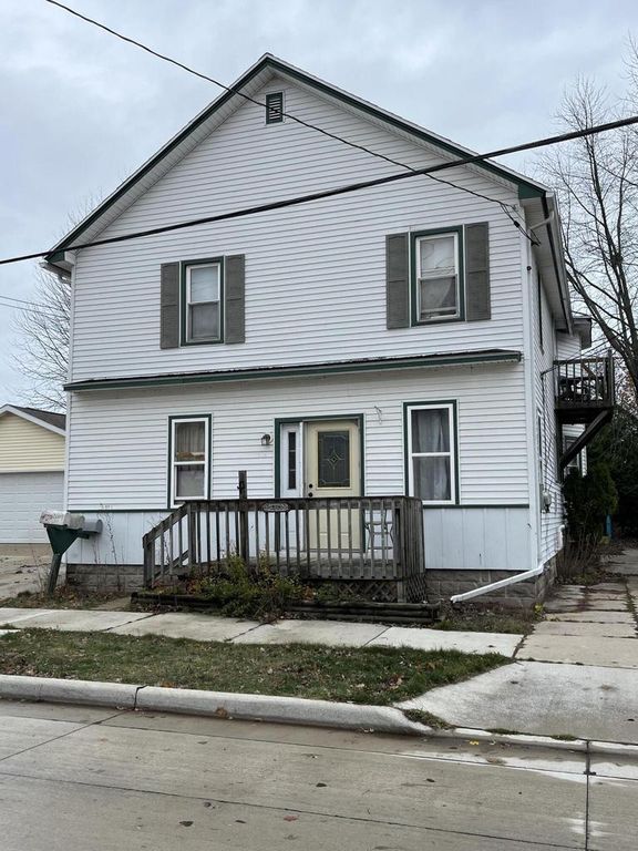 2009 Madison STREET, Two Rivers, WI 54241