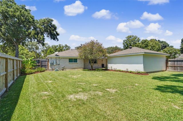1010 Beachcomber Lane, Houston, TX 77062