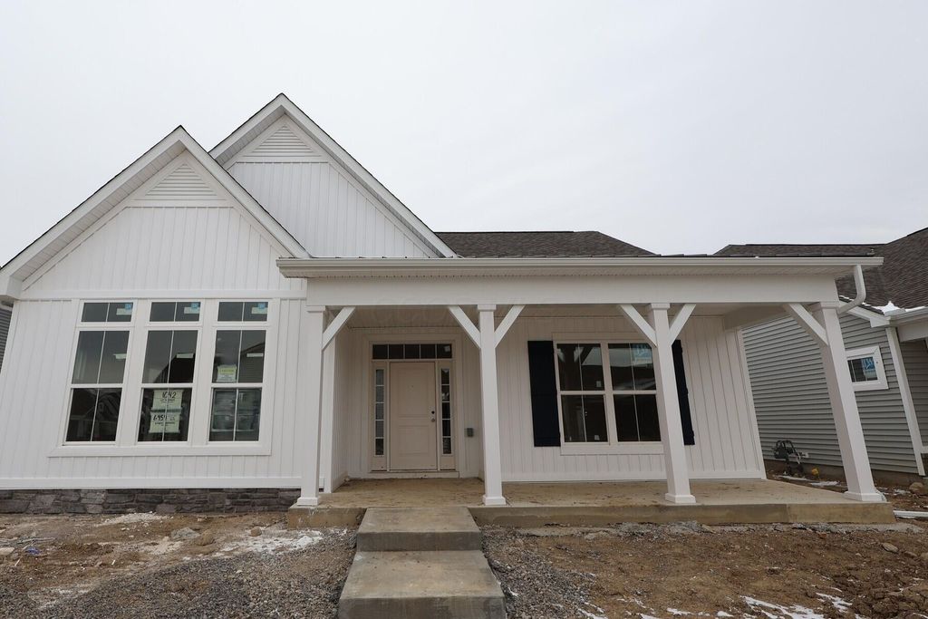 6954 Corsican Loop N, Hilliard, OH 43026