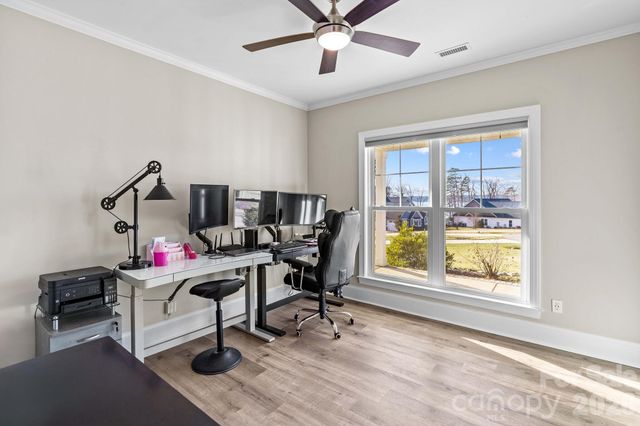 265 Lakefront Drive, Salisbury, NC 28146