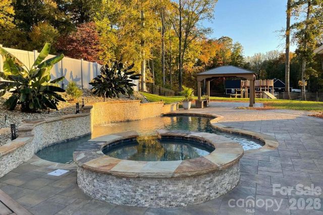 265 Lakefront Drive, Salisbury, NC 28146