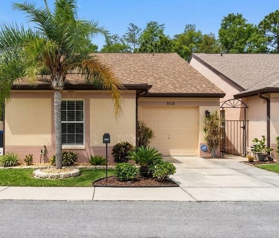 8618 VILLA LARGO DRIVE, Tampa, FL 33614