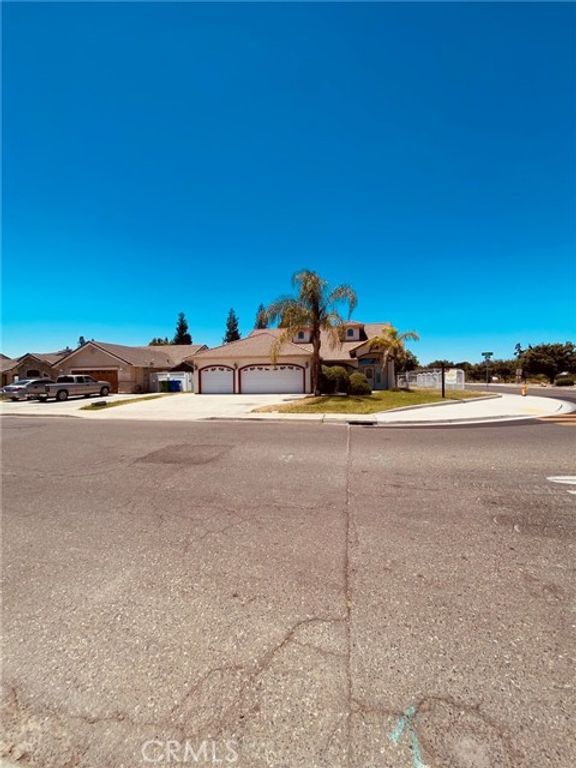 1881 Valley Street, Atwater, CA 95301