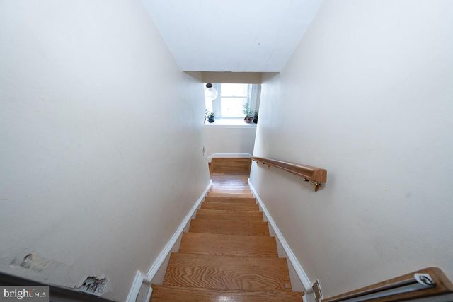 122 CRESTVIEW RD, Upper Darby, PA 19082