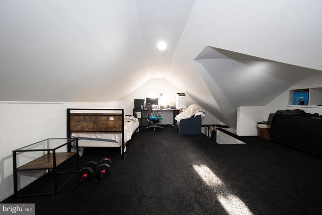 122 CRESTVIEW RD, Upper Darby, PA 19082