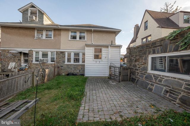 122 CRESTVIEW RD, Upper Darby, PA 19082