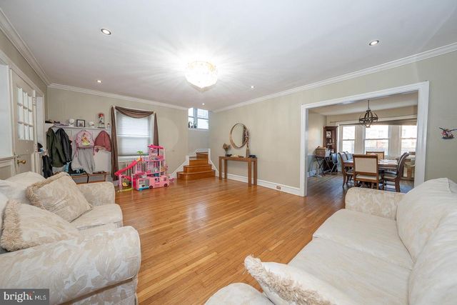 122 CRESTVIEW RD, Upper Darby, PA 19082