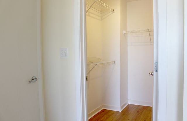 4537 S Drexel Boulevard 409, Chicago, IL 60653