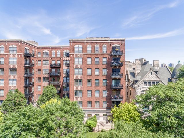 4537 S Drexel Boulevard 409, Chicago, IL 60653