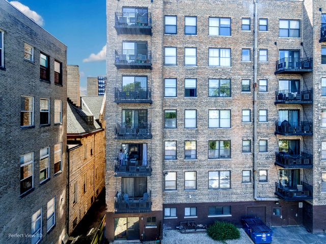 4537 S Drexel Boulevard 409, Chicago, IL 60653