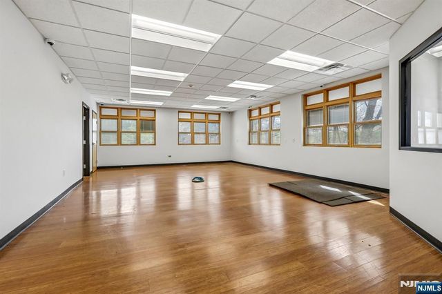 92 Union Avenue, Cresskill, NJ 07626