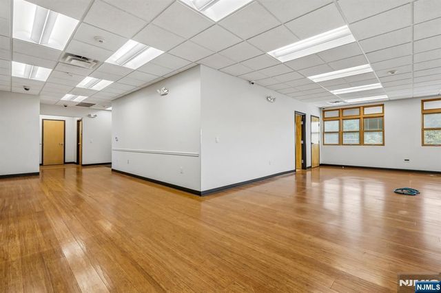 92 Union Avenue, Cresskill, NJ 07626