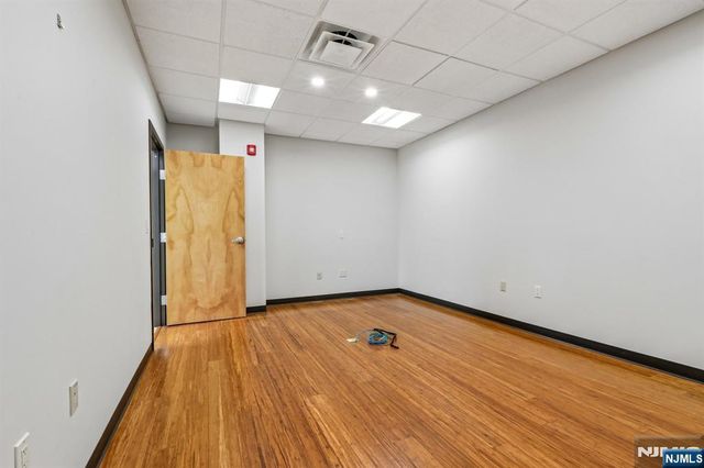 92 Union Avenue, Cresskill, NJ 07626