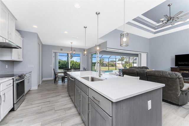 197 ROTONDA BOULEVARD N, Rotonda West, FL 33947