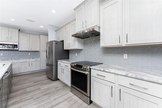 197 ROTONDA BOULEVARD N, Rotonda West, FL 33947