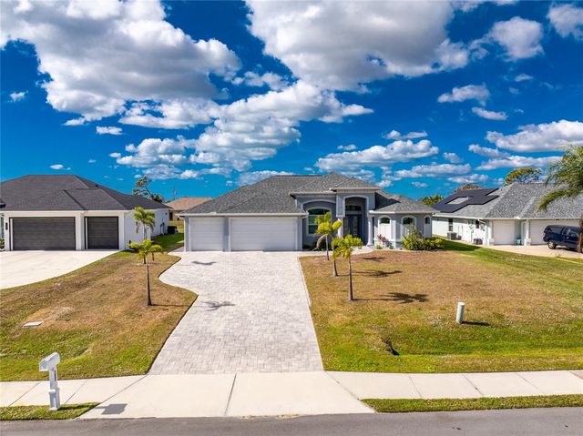 197 ROTONDA BOULEVARD N, Rotonda West, FL 33947