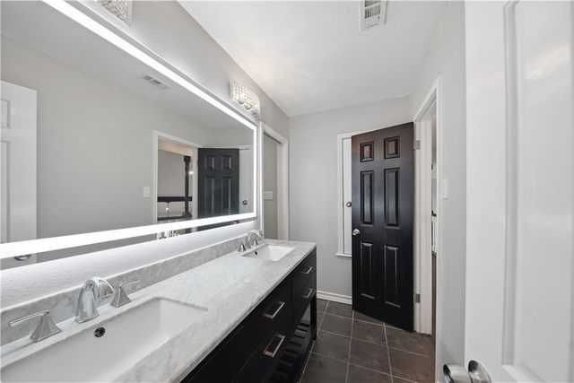 6406 Bellac St, Corpus Christi, TX 78414