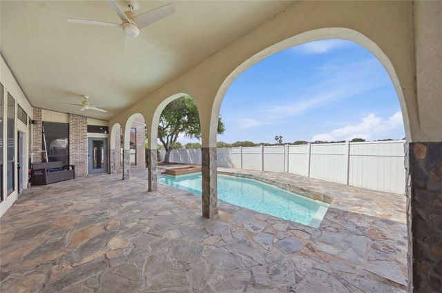 6406 Bellac St, Corpus Christi, TX 78414
