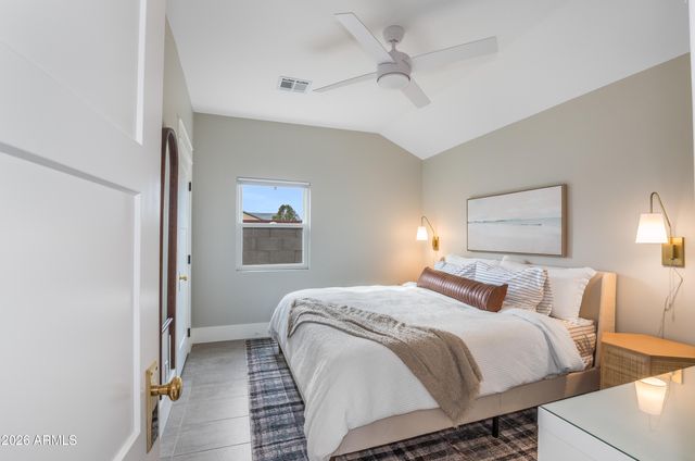 2549 N MITCHELL Street, Phoenix, AZ 85006