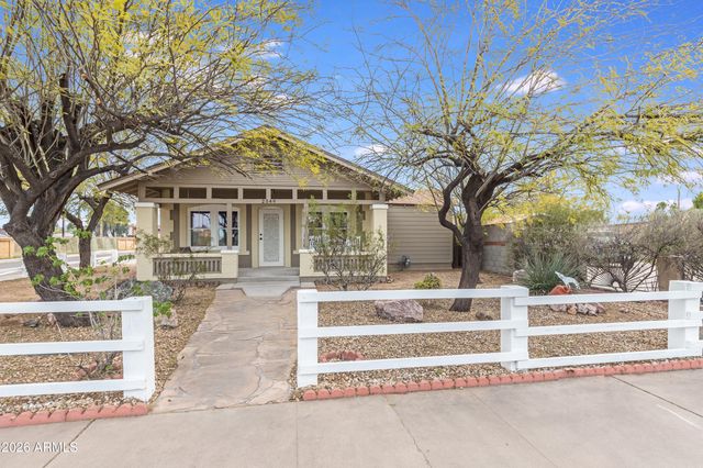 2549 N MITCHELL Street, Phoenix, AZ 85006