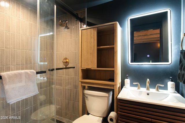 2549 N MITCHELL Street, Phoenix, AZ 85006